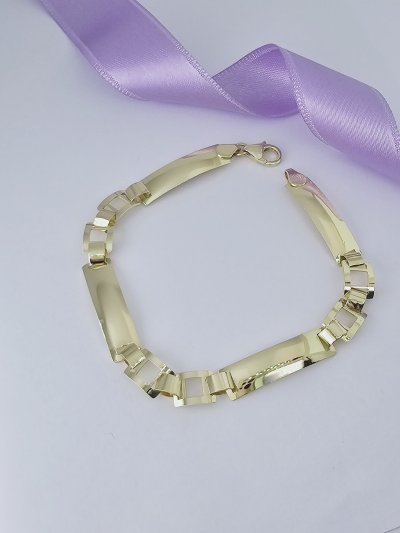 Pevné a platničkové náramky