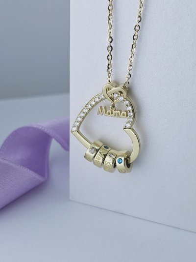 Minimalistické retiazky (celebritky)