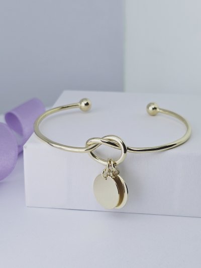 Pevné a platničkové náramky